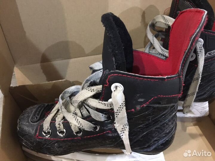 Коньки хоккейные бауэр детские