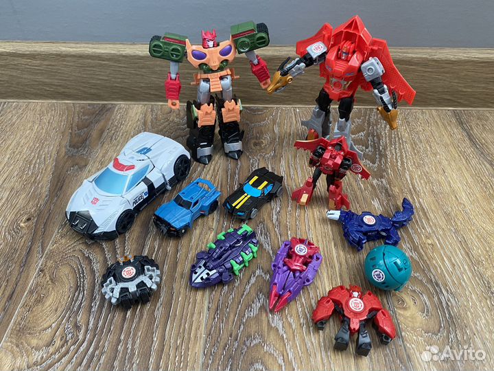 Робот трансформер hasbro