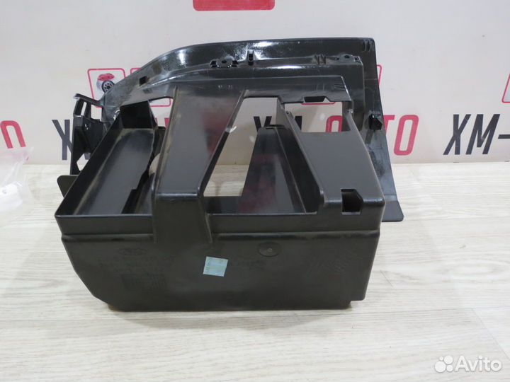 Бардачок Ford Focus 3