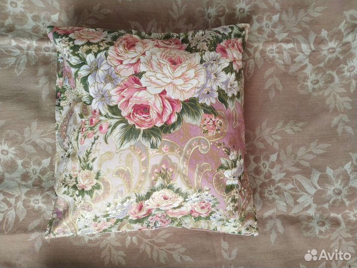 Подушка декоративная