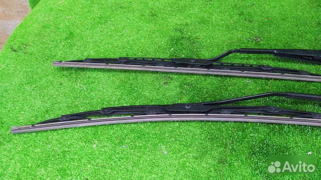 Поводок дворника передний Chrysler 300C седан EZD