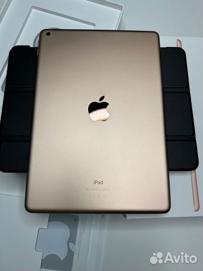 iPad 8 32Gb WiFi / идеал