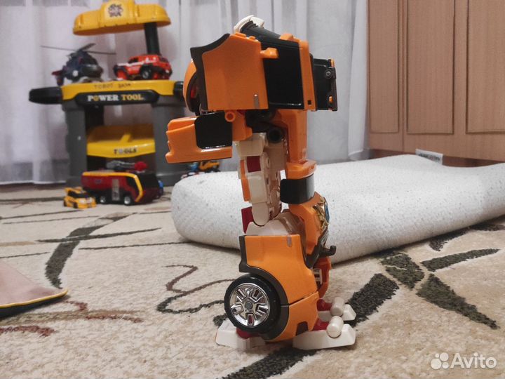 Робот х эвалюция