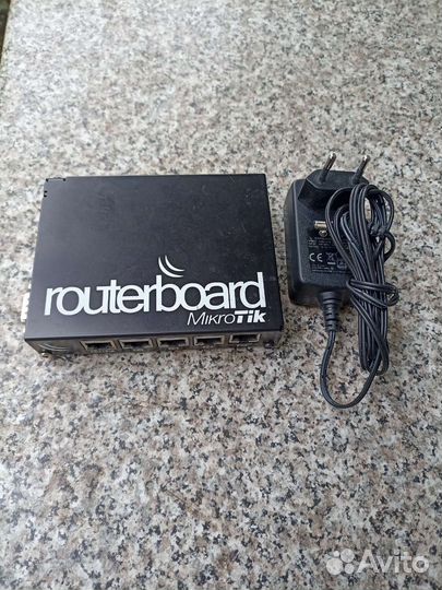 Маршрутизатор Mikrotik 450G