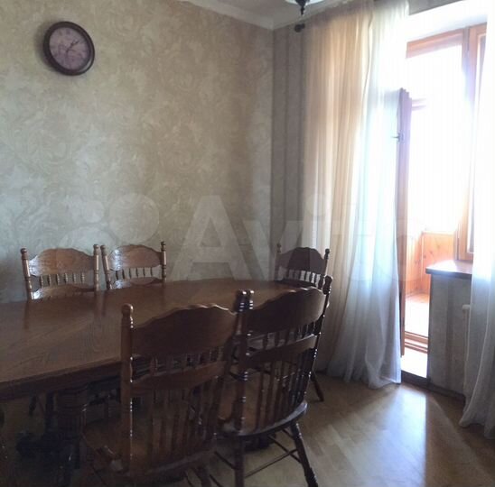 2-к. квартира, 67 м², 5/9 эт.