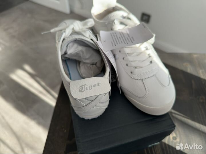 Onitsuka tiger mexico 66 White Silver Оригинал