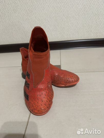 Бутсы adidas predator freak