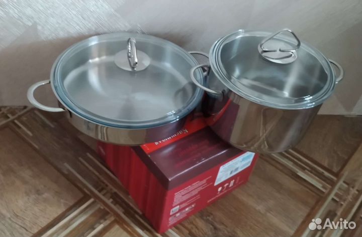 Набор посуды кастрюля 3.5 л и сковорода 26см