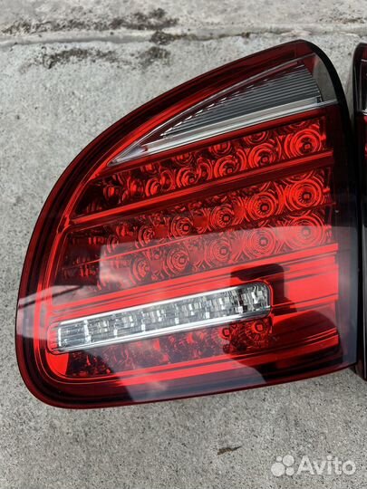 Фонарь крышки багажника porsche cayenne 958 turbo