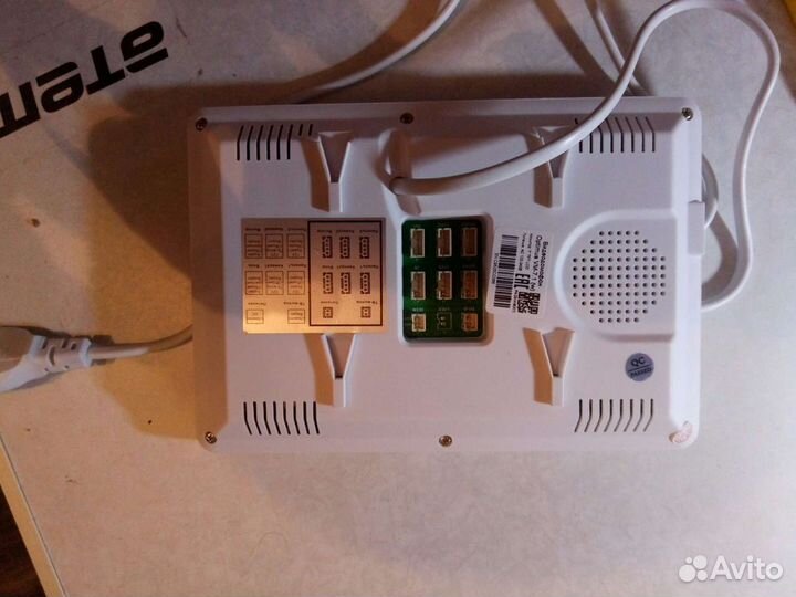 Видеодомофон Optimus vm 7.1