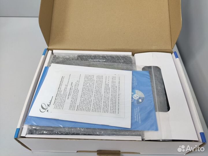IP телефон Grandstream GXP1400