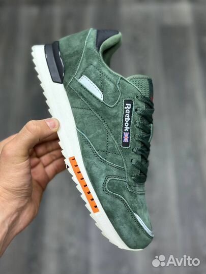 Кроссовки Reebok Classic Lux