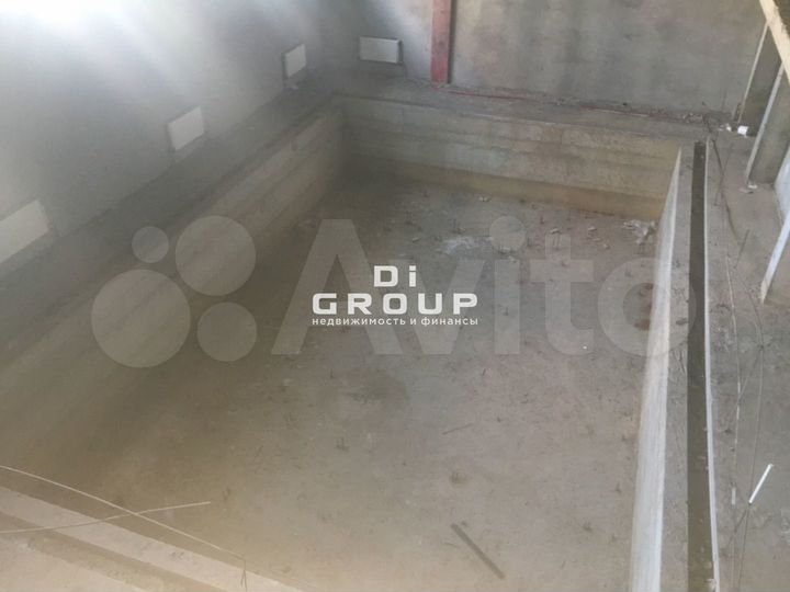 Помещение с бассейном