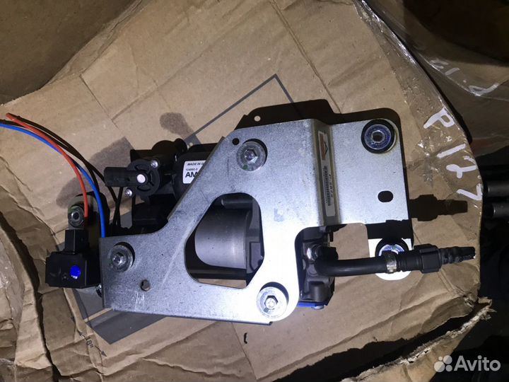 Блок клапанов динамик драйв бмв BMW х5 е70 х6 е71