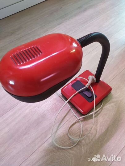 Лампа настольная