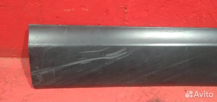Шевроле Нива молдинг передней правой двери деф