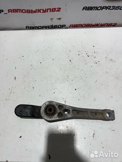 Опора двигателя VW Audi Skoda Seat