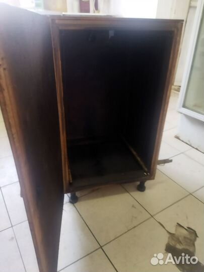 Коптилка из фанеры б/у на 80 литров