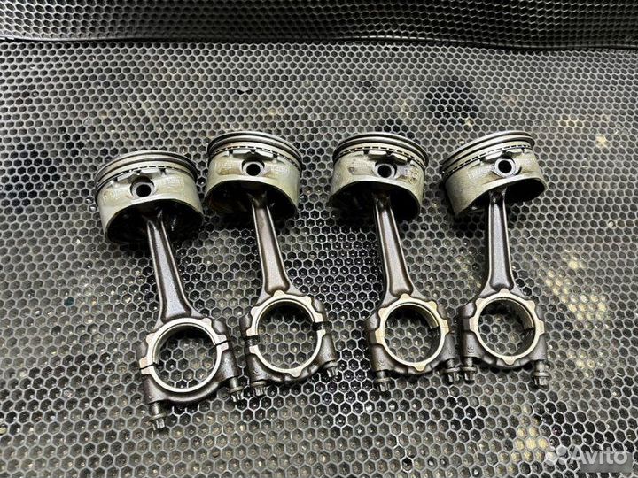 Шатун поршень Opel Vectra B Z16XE