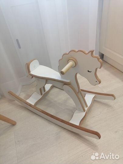 Лошадка качалка деревянная