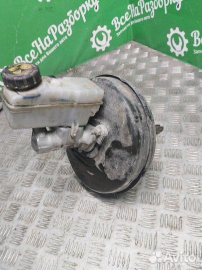 Главный тормозной цилиндр с вакуумником Renault