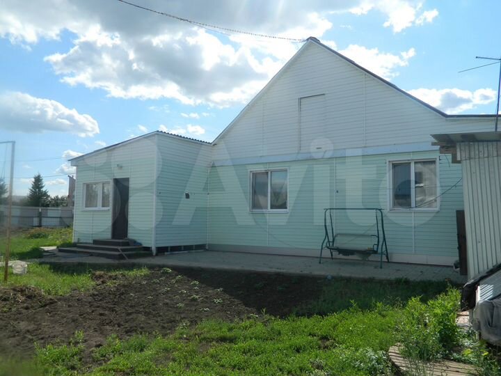 Коттедж 139 м² на участке 15 сот.