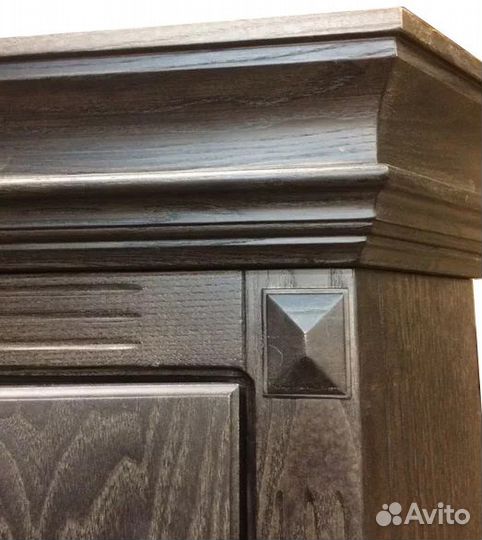 Угловой сейф c бронестеклом в дереве 