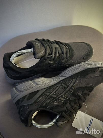 Зимние кроссовки asics мужские новые gel