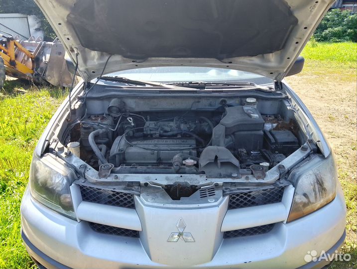Mitsubishi Outlander 2.0 МТ, 2003, 341 290 км