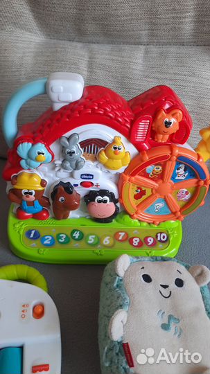 Развивающие игрушки fisher price и chicco