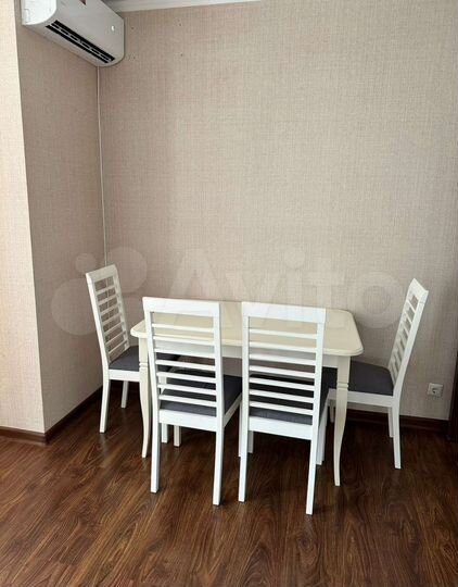 2-к. квартира, 65 м², 6/8 эт.