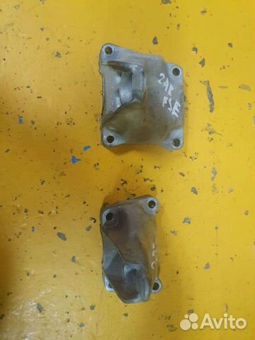 Кронштейн подушки двигателя опора двс 2.5 2arfse 2