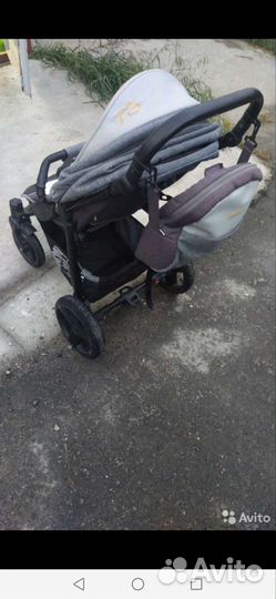 Прогулочная коляска