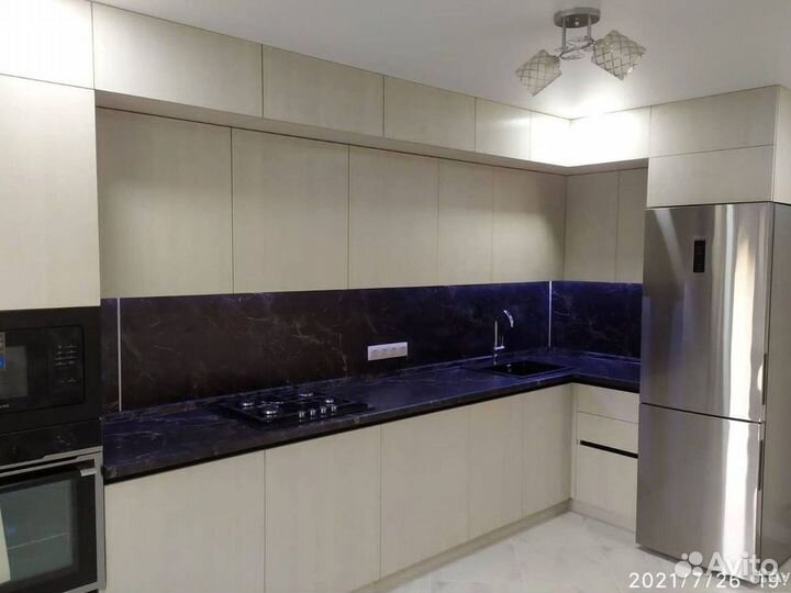 Угловая кухня. Кухонный гарнитур на заказ