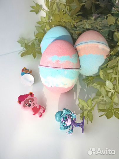 Бомбочки для ванны с игрушкой внутри детские