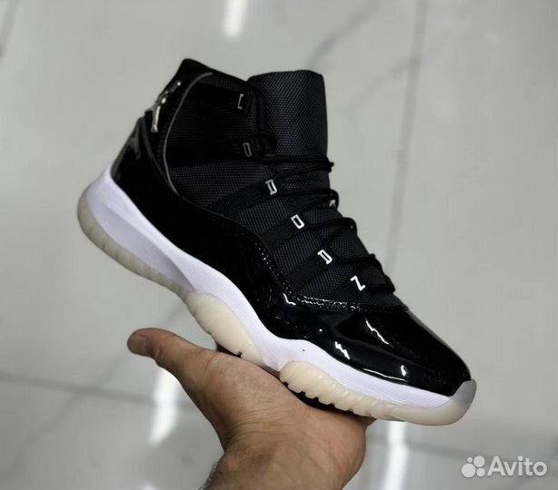 Кроссовки Nike air jordan 11