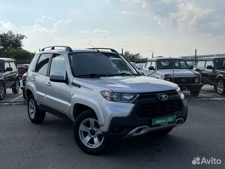 ВАЗ Niva Travel 1.7 МТ, 2022, 20 500 км