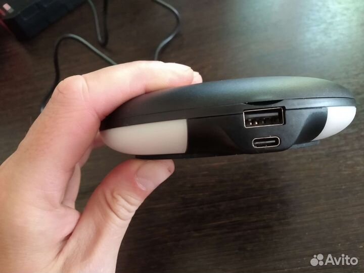 Часы с беспроводной зарядкой