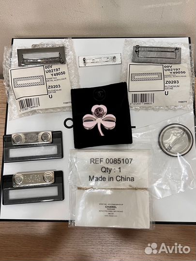 Брошь Бейджик Значок Chanel