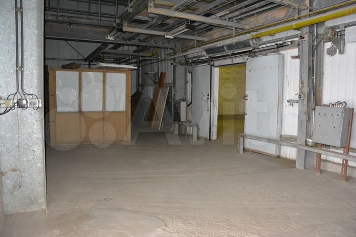 Склад, 1250 м²