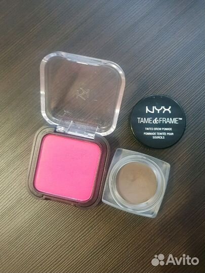 Румяна kiko и помадка для бровей nyx