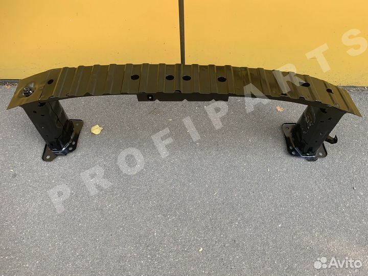 Усилитель бампера переднего Ford Focus 2 04-11