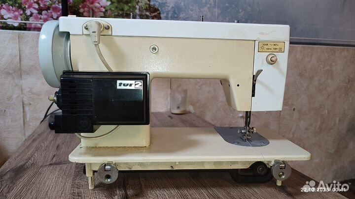 Швейная машина чайка бу 143
