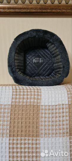 Военные головные уборы и кашне