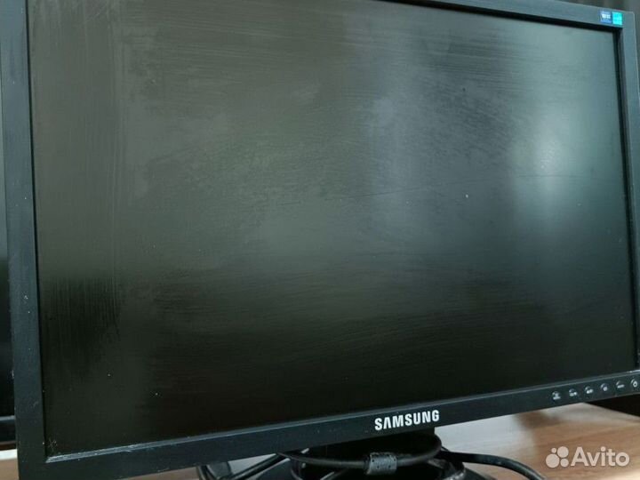 Монитор Samsung syncmaster