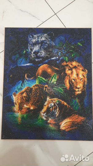 Картина по номерам новая