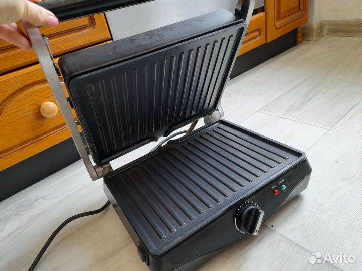 Гриль kitfort -1631