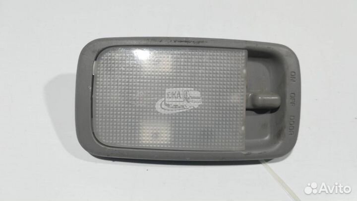 Лампа салона водительская hino500 E3