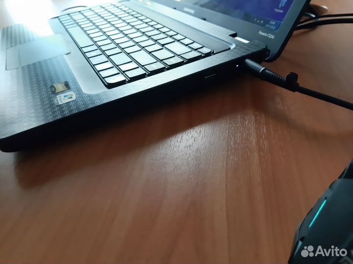 Ноутбук HP Compaq Presario CQ56