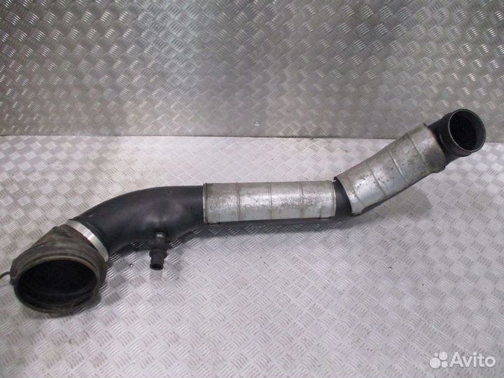 Патрубок воздушного фильтра Volvo 20551487